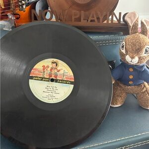 Peter Pan Record Jack Arthur . Skip To My Lou,Clementine, Mexican Hat Dance".